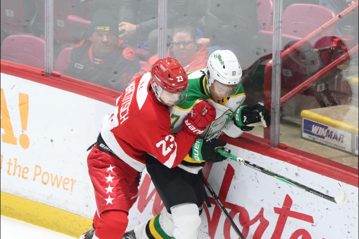 Greyhounds respond on the road to advance to round two