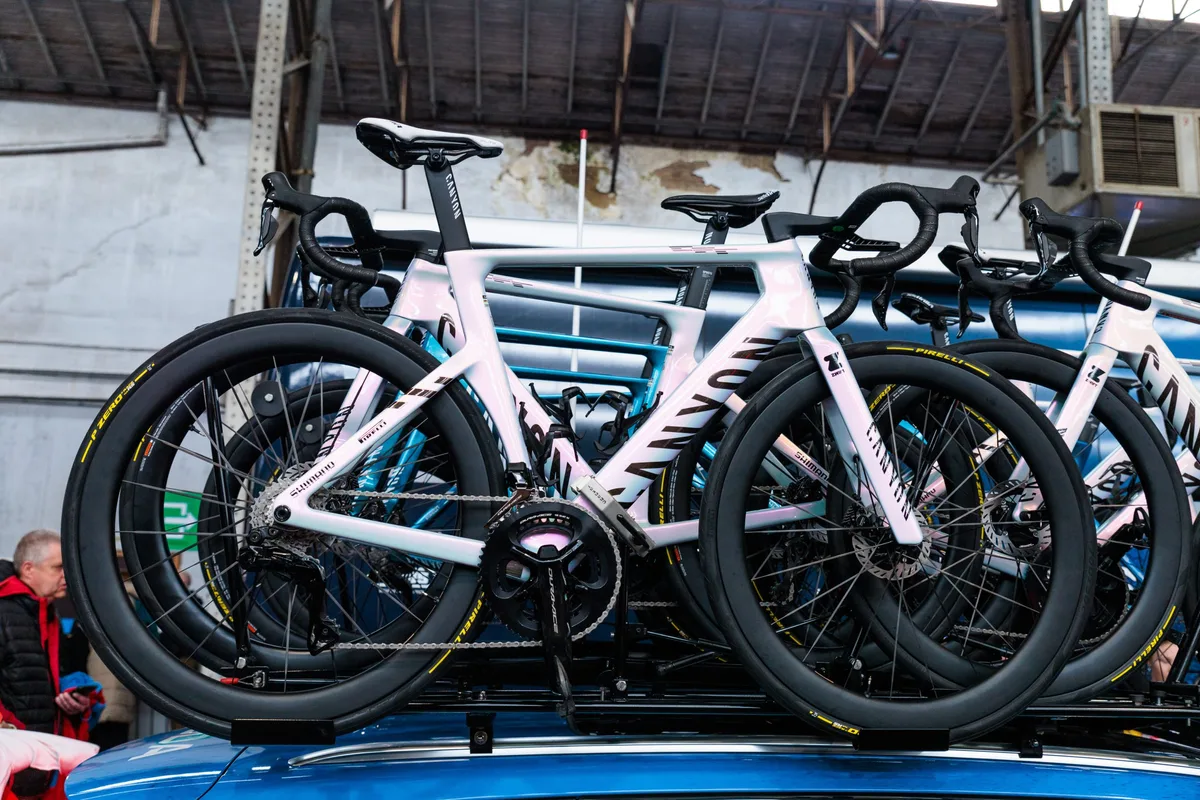 Mathieu van der Poel Canyon Aeroad CFR at 2026 Omloop Het Nieuwsblad