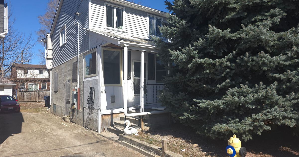 There's a detached house in Toronto selling for under $300K but there's a catch