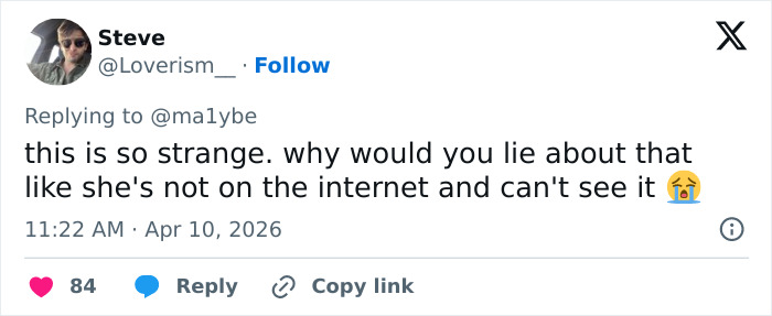 Screenshot of a Twitter reply discussing an influencer's lie, relevant to Sydney Sweeney exposes influencer’s lie topic.