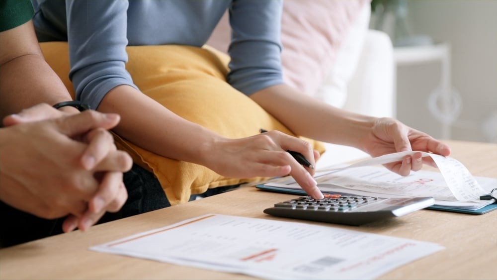Couple With 3 Kids Taking Home $6K A Month Say They're Too 'Rich' For Help But Too Poor To Live — 'So Sick Of Working Just To Drown'