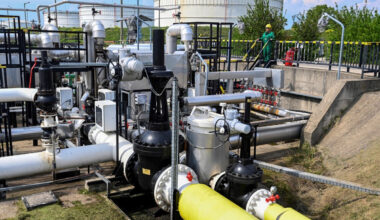 Ukraine Blows Up Druzhba Pump Station After Restoring Druzhba Oil Deliveries to Hungary