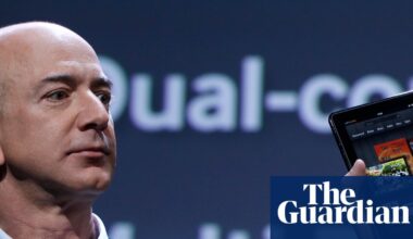 Amazon upsets ebook lovers by ending support for old Kindle devices | Amazon