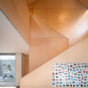 Two Gabled Volumes, One Landscape / BRBB Architects - Image 3 of 20