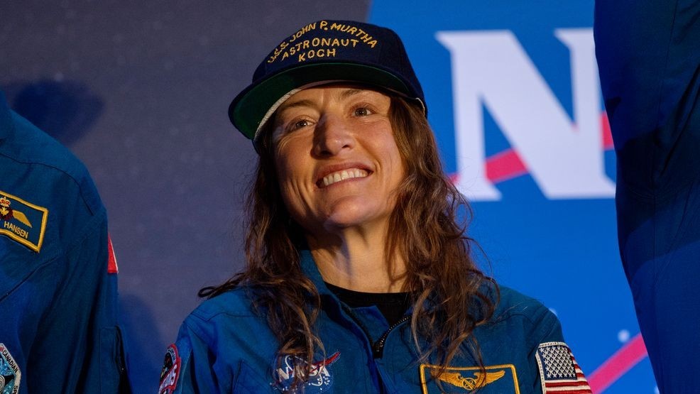 The National Desk dark theme brand icon