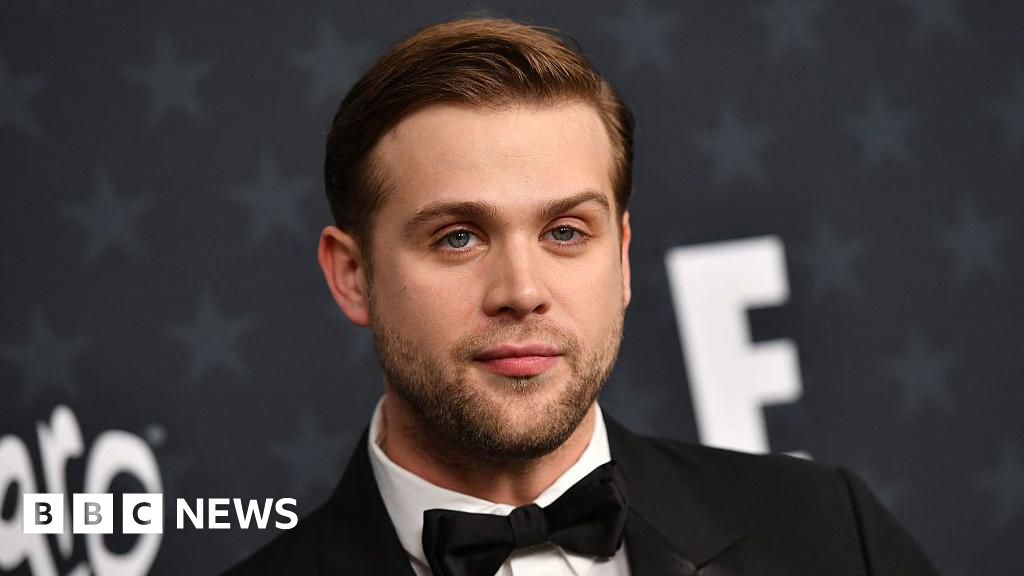 From One Day to One Ring: Leo Woodall joins new The Lord of the Rings cast - BBC