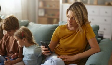 Seeing less perfect momfluencer content on social media may help mothers struggling with shame