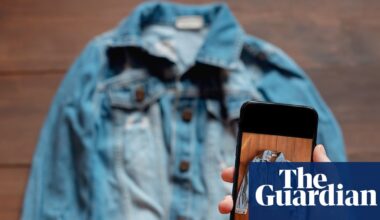 Secondhand clothes sales forecast to hit $289bn as AI helps shoppers find deals | Retail industry