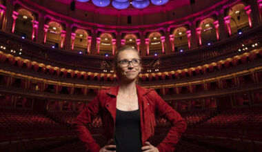 Organist Anna Lapwood to perform sold-out concert at Edmonton's Winspear Centre