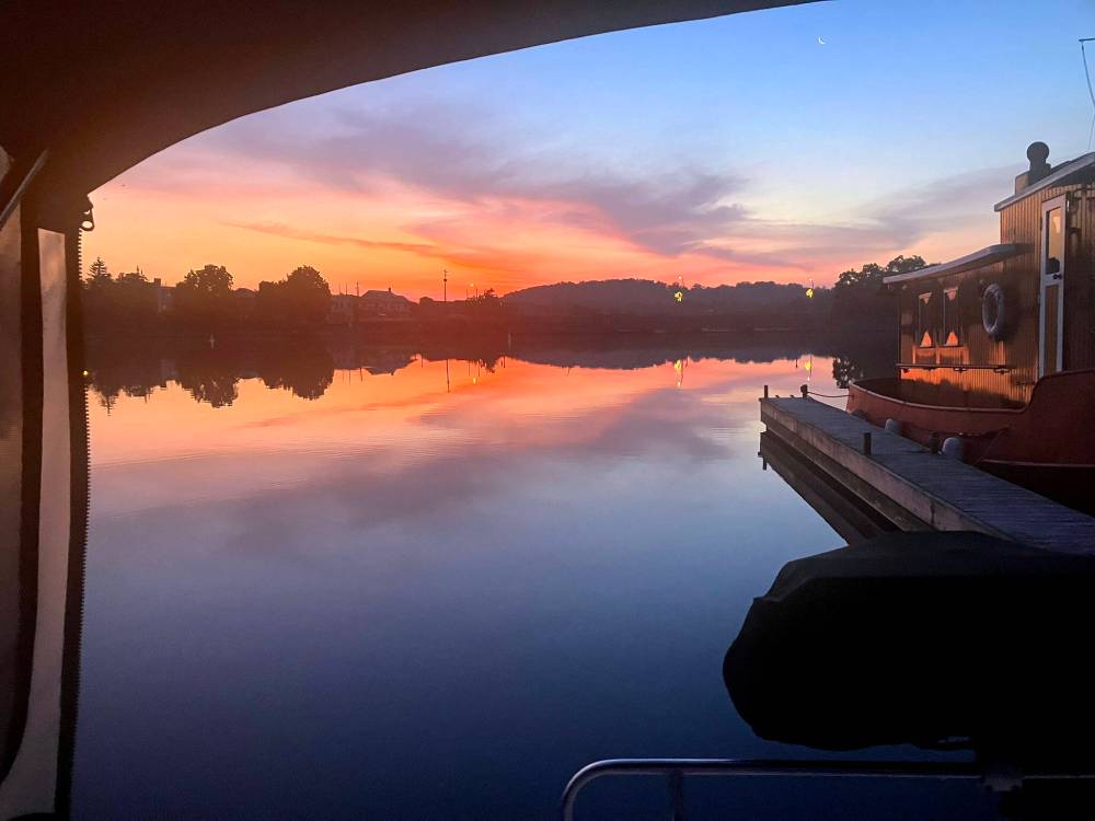 ALLISTER MAINLAND / FREE PRESS
Southern Ontario’s Trent-Severn Waterway provides scenic anchorages and moorings with shore power — which means much appreciated air conditioning.