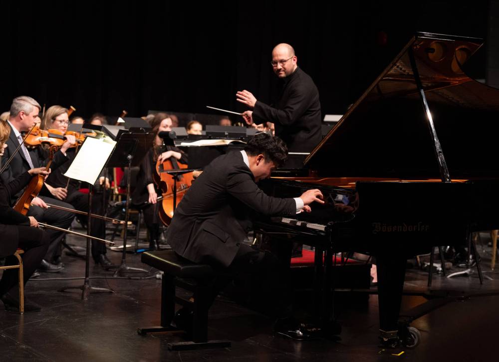 Supplied
Past WMC McLellan Competition finalist Jammie Lee performs with the WSO in 2024.