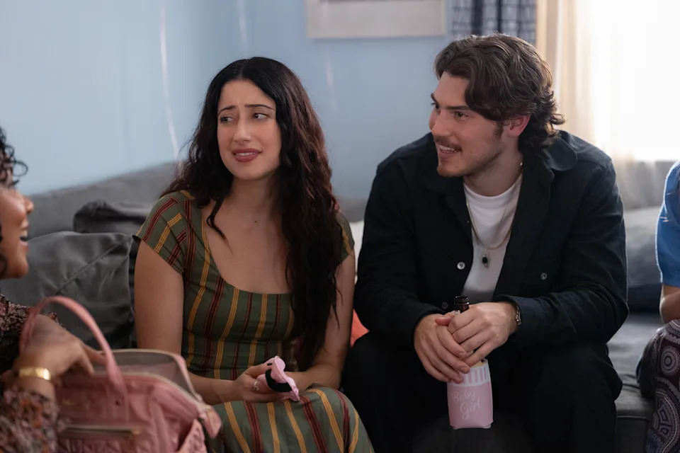 (L to R) Taylor Ortega as Morgan and Jack Innanen as Max in Episode 106 of BIG MISTAKES (Spencer Pazer/Netflix)
