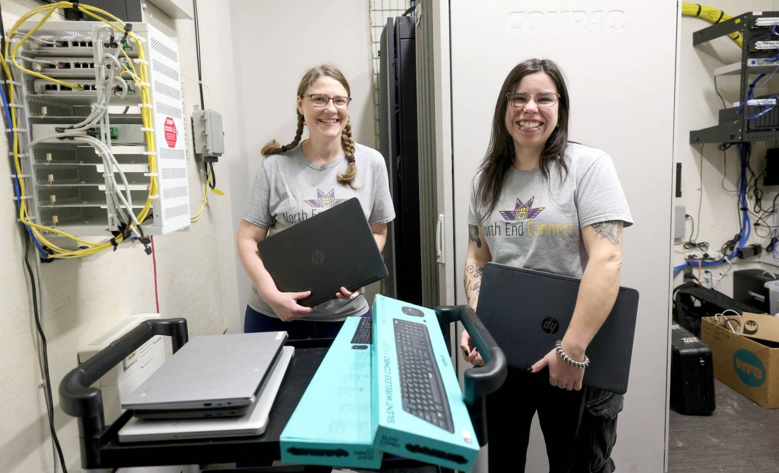 Making connections – Winnipeg Free Press