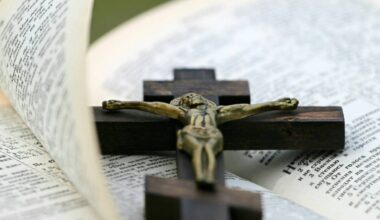 Christianity should not be suppressed in Surrey schools, this writer says. (Pexels photo)