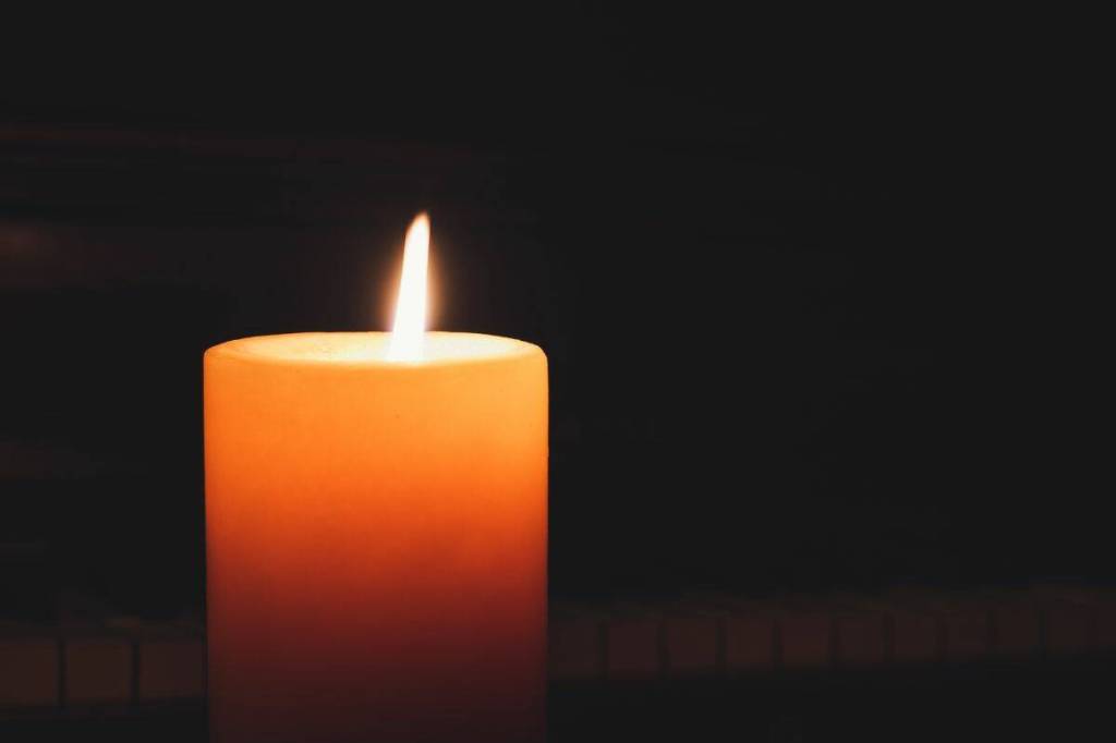 The memorial mass will be at St. Bernadette Parish (6543 132 St.) at 6 p.m. in remembrance of the 1st anniversary of the tragedy. (Brett Sayles/ Pexels/ Canva)