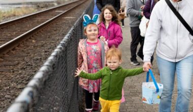 Kids taking part in the Easter Egg hunt at the Peace Arch Hospital Auxiliary Bunny Hop on Friday, April 3, 2026, in White Rock. (Anna Burns/ Surrey Now-Leader)