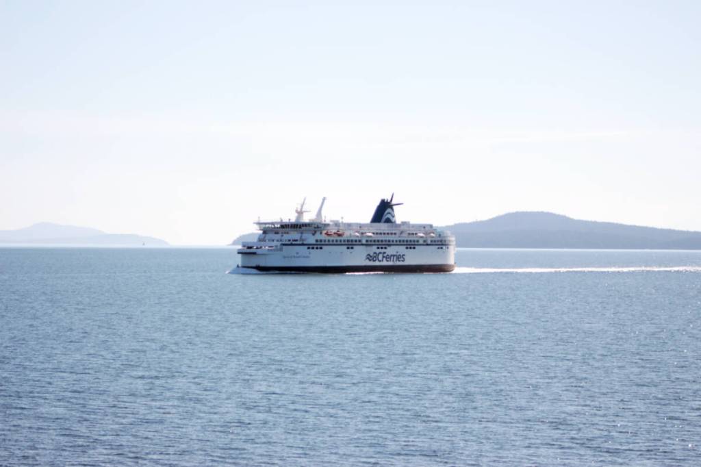 A ferry heads toward the Tsawwassen terminal. (Lauren Collins/Black Press Media)