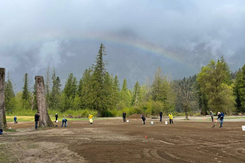 The golfing community came together, with 15 volunteers tending to hole 4 at the Hope Golf and Country Club on Monday (April 13), to prepare it for re-seeding. Other volunteers brought in goodies to keep the work part fed. (Hope Golf and Country Club photo)