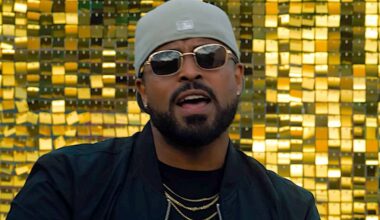 Country/R&B musician Jojo Mason, pictured in his &ldquo;Gold&rdquo; music video directed by Stephano Barberis, will perform at The Barn bar on Wednesday, April 22, 2026, in Guildford. See listing under Concerts. (video screenshot)