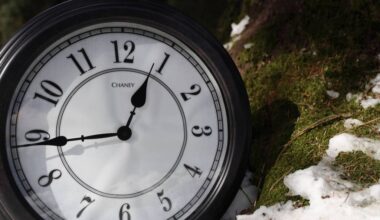 The UCP government is expected to introduce legislation this week for permanent daylight savings. (Black Press file photo)
