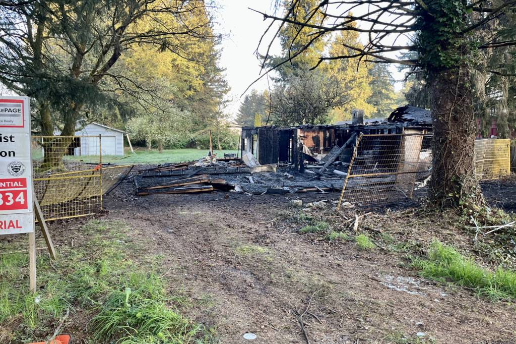 A vacant property in South Surrey near 196 Street and 32 Avenue is causing concern for neighbours, due to reported illegal dumping and multiple fires. (Tricia Leslie photo)