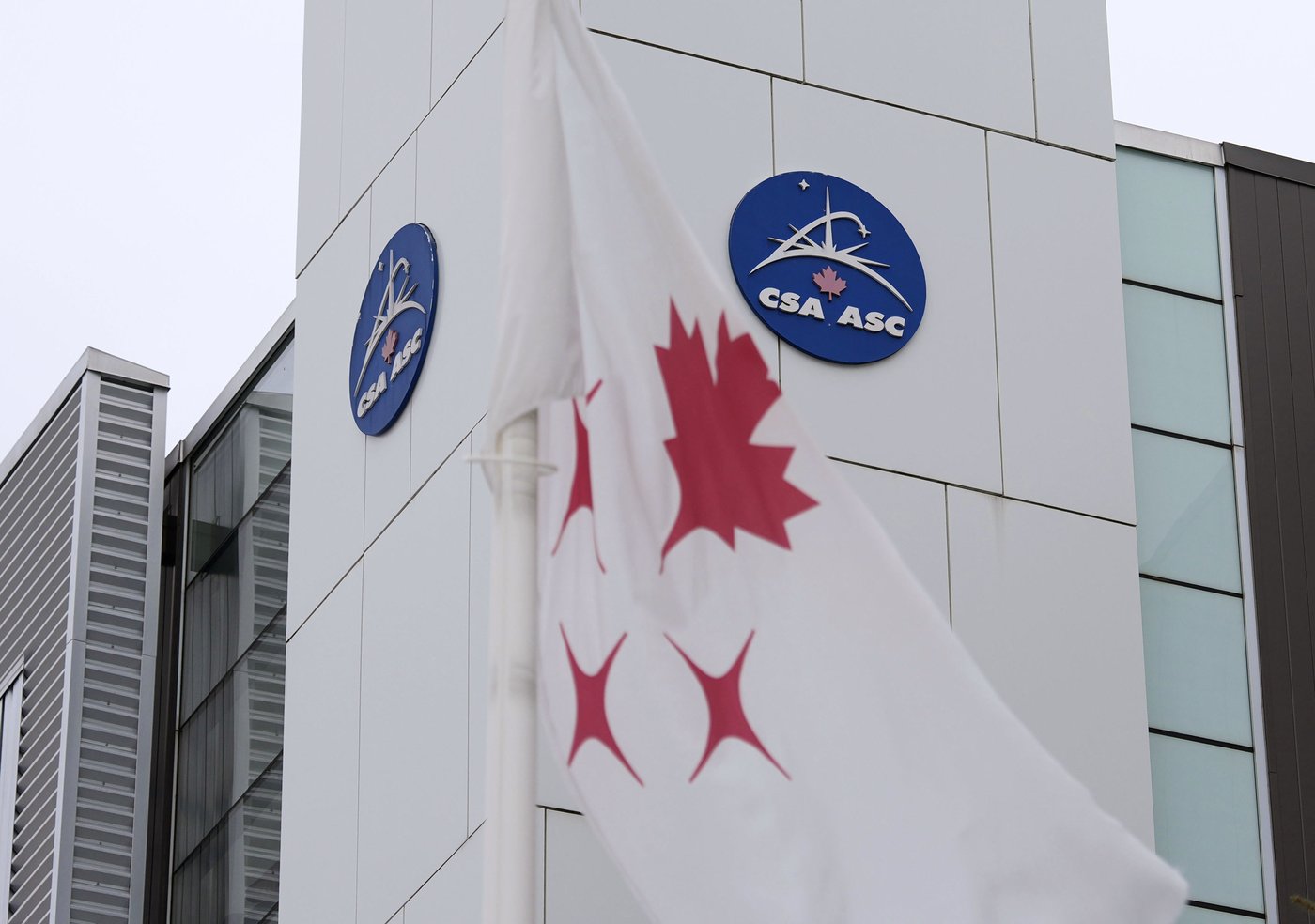 Canada should be open to risks as it invests in space, professor says