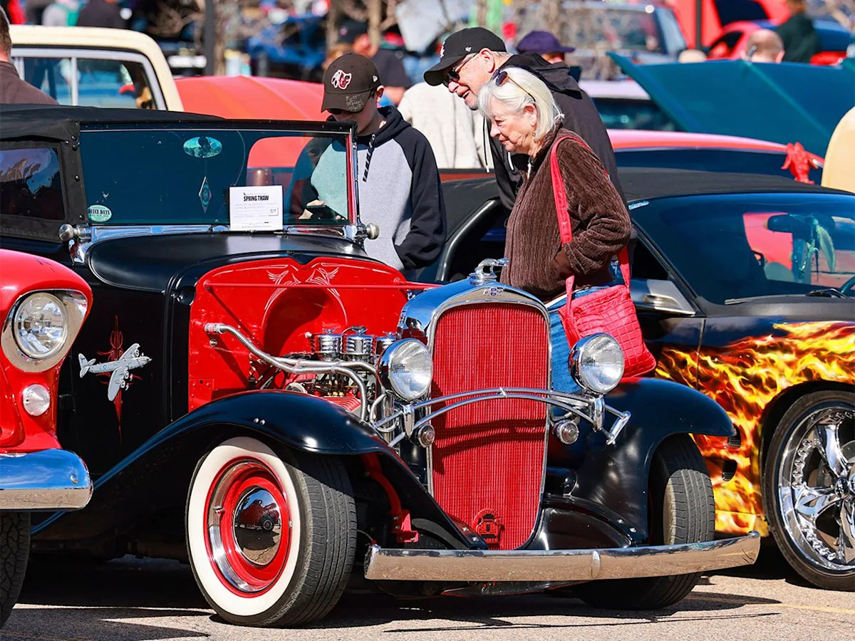 Animals galore, Welding Rodeo, Spring Thaw Car Show and a skiing season's end: What our photographers saw this weekend