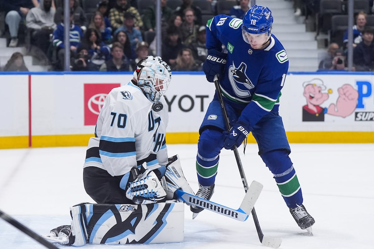 Keller scores three goals as Utah Mammoth defeat Vancouver Canucks 7-4