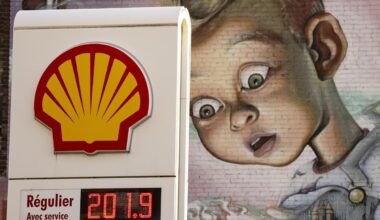 Feds looking at how to 'cushion the blow' as gas prices rise amid Iran war: Carney