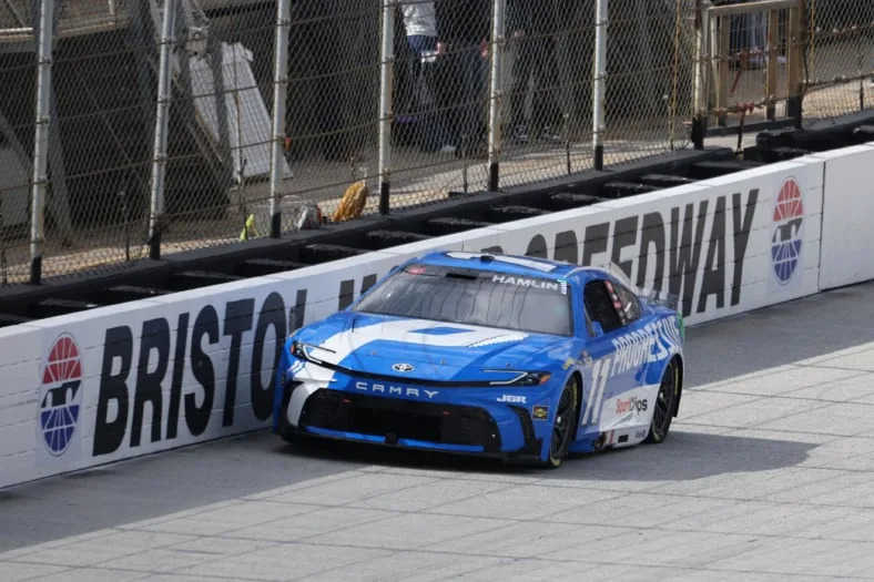 NASCAR Predictions Bristol, Denny Hamlin