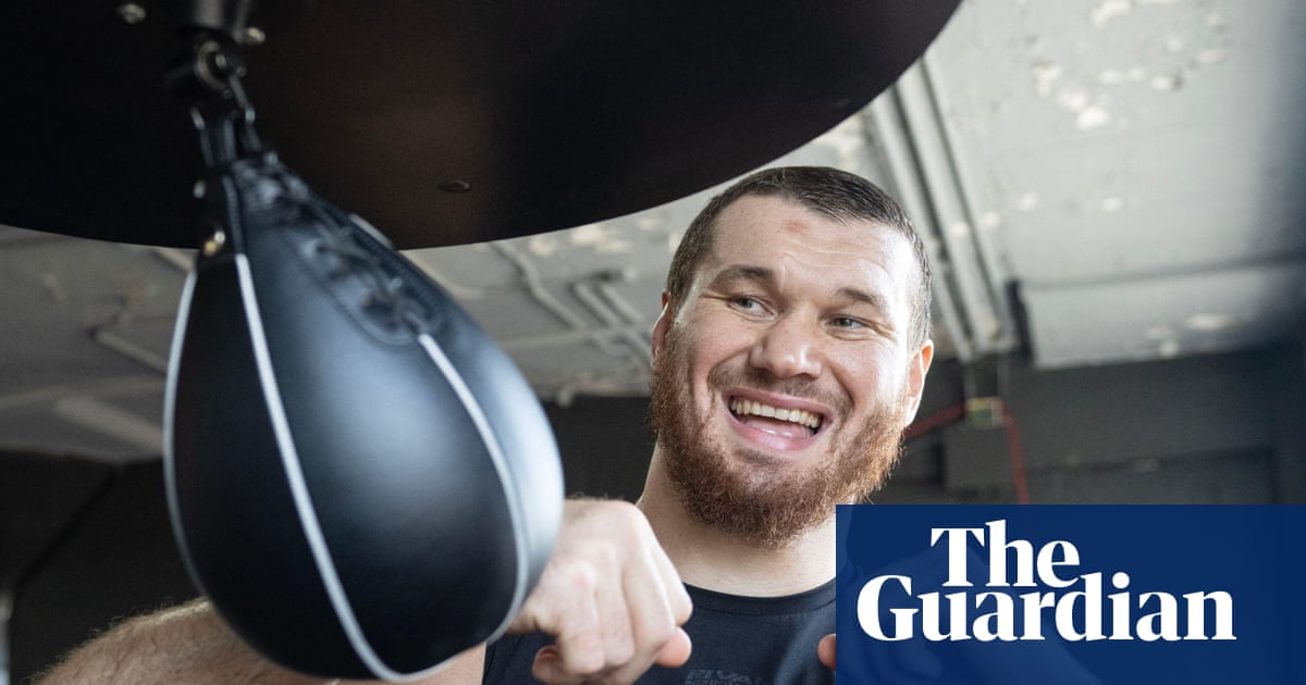 ‘Mum, I have to go to Moscow as I am fighting a bear’: Makhmudov on Russia’s grizzlies, God and Tyson Fury | Boxing