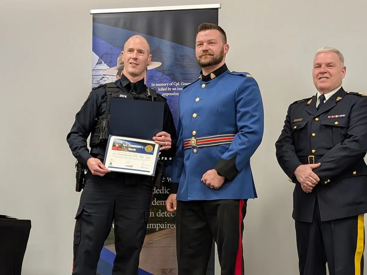 Edmonton police officers among nearly 80 awarded for impaired driving enforcement