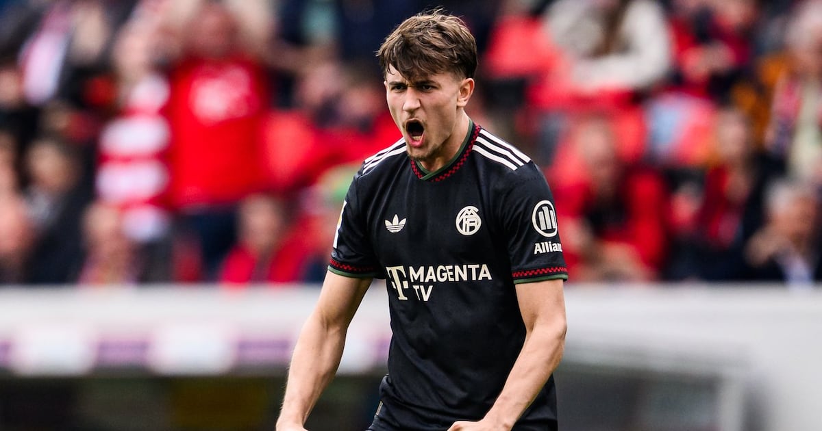 Bayern youngsters deliver rousing comeback win to stay on course for Bundesliga title