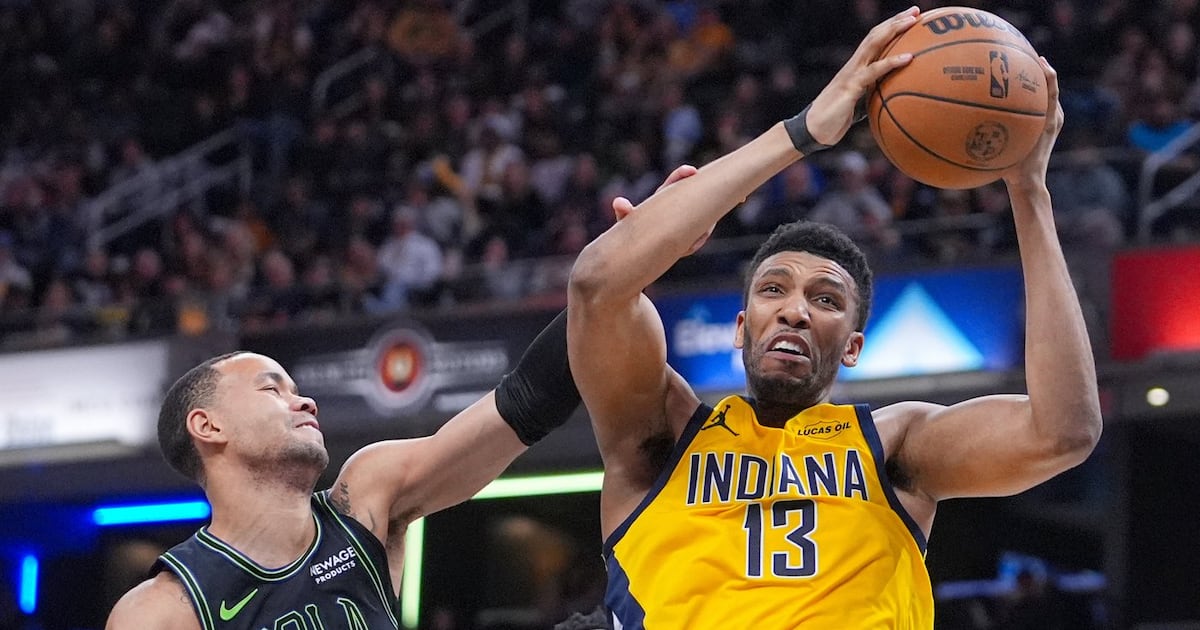 Atlanta Hawks bolster inside depth for playoff run by signing former Pacers center Tony Bradley