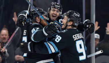Mammoth win the first NHL playoff game in Utah, beating Vegas Golden Knights for 2-1 series lead