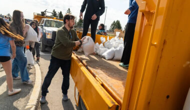 Ottawa River levels keep stabilizing, but situation could still worsen