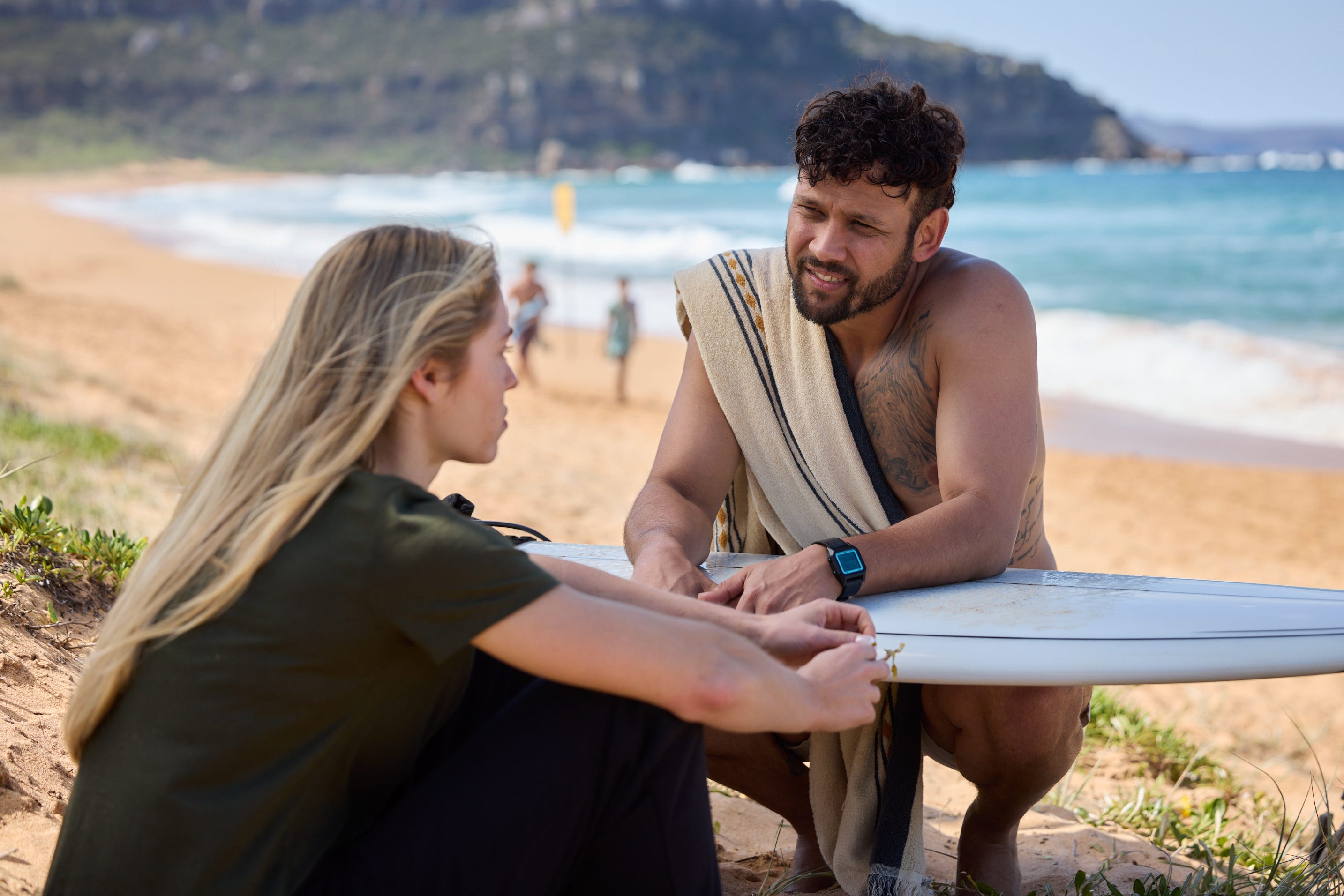 lacey miller and mali hudson in home and away