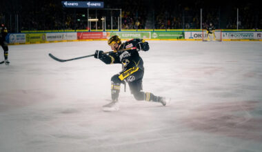 Vancouver pro finds gold and glory in hockey-mad town in Germany