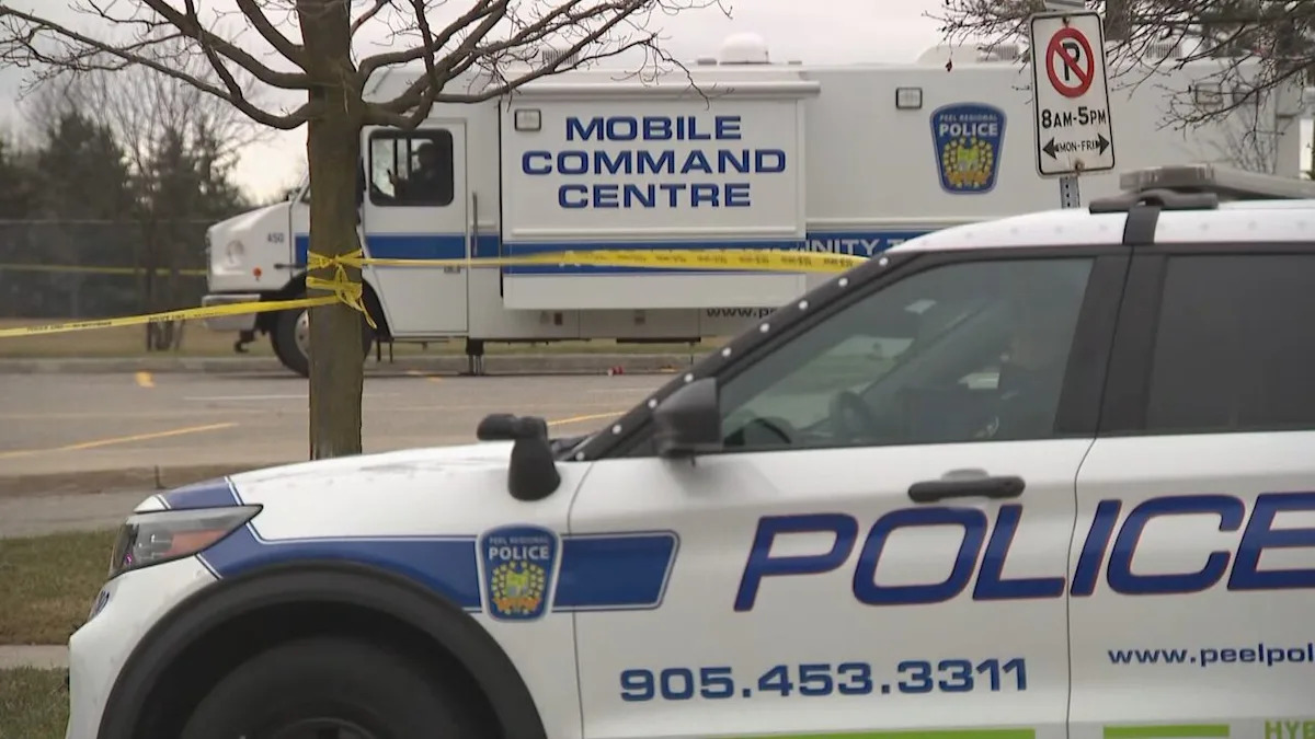 2 dead following shooting in Brampton school yard, Peel police say