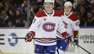 Montréal Canadiens right wing Cole Caufield (13) skates back onto the ice after scoring a goal in the second period against the New York Rangers at Madison Square Garden.