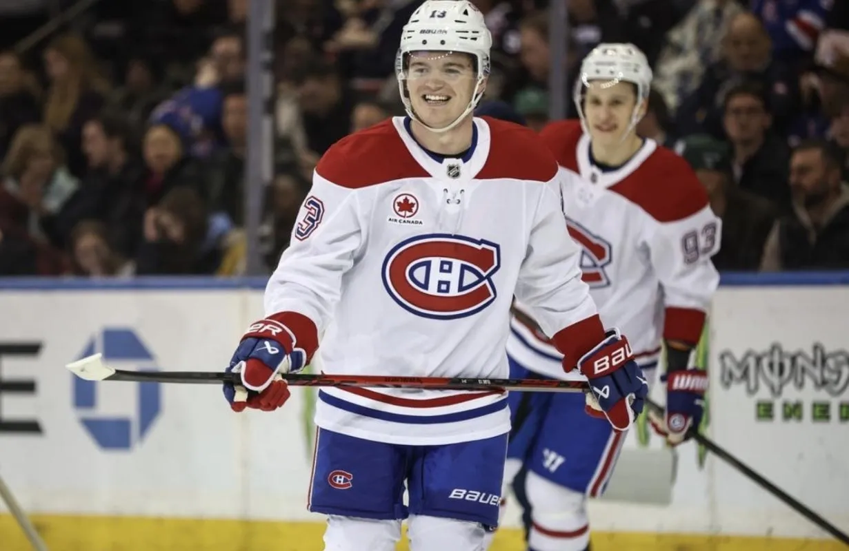 Montréal Canadiens right wing Cole Caufield (13) skates back onto the ice after scoring a goal in the second period against the New York Rangers at Madison Square Garden.