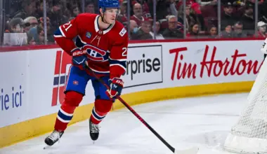 Montreal Canadiens defenseman Kaiden Guhle (21) plays the puck against the Boston Bruins during the third period at Bell Centre.