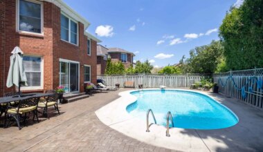 House of the week: 4-bedrooms and heated saltwater pool in Brampton
