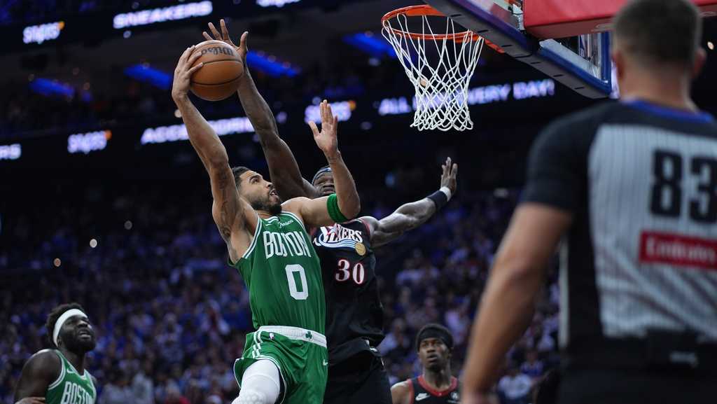 Celtics beat 76ers 108-100 in Game 3 behind 25 points each from Tatum, Brown
