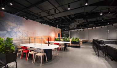 Air Canada opens new Cafés at Vancouver & Montreal airports