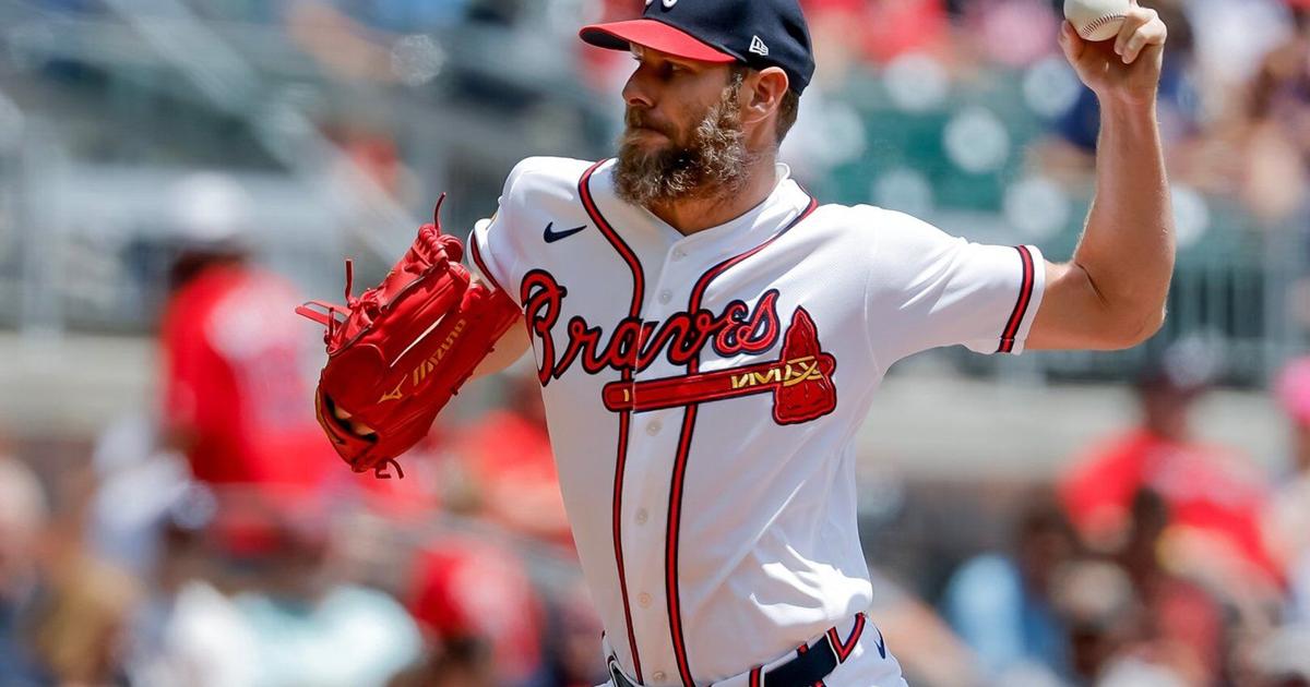 Sale strikes out 9 in 150th career win as Braves cruise past Phillies 6-2