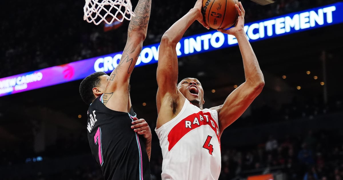 Raptors vs Heat: Toronto beat Miami 121-95