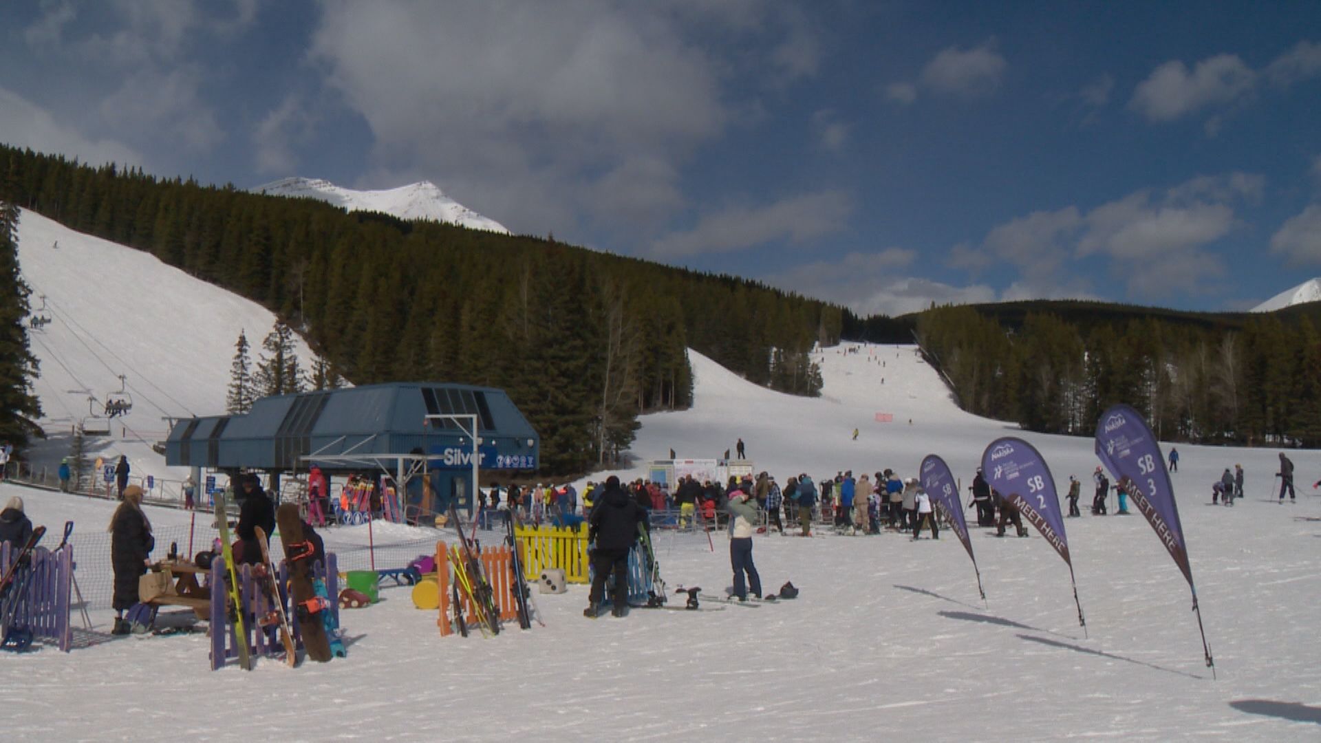 Click to play video: 'Large parts of Rocky Mountains near BC-Alberta border see above normal snowpacks'