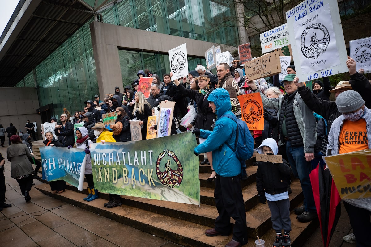 Court rules B.C. First Nation has land title, recognizing its full claim