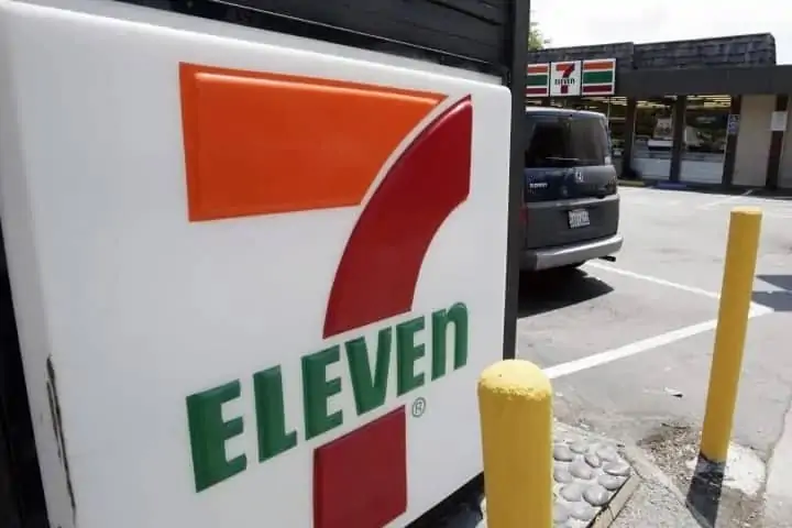 CLOSURE: Infamous downtown 7-Eleven closing in Brampton